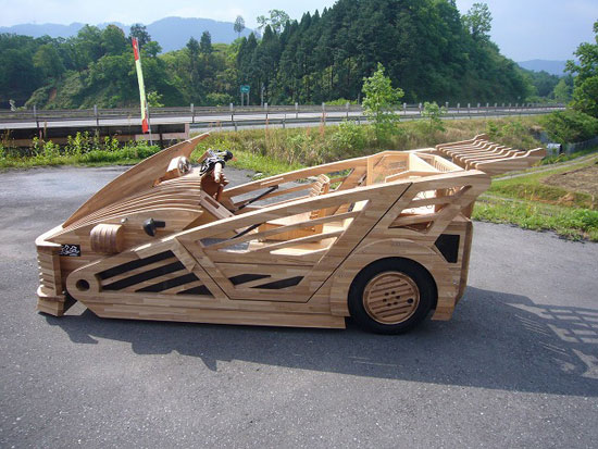 Wooden Supercar, la voiture en bois - Ici-Japon
