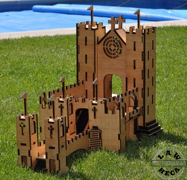 Law Heca Thinking Lab: Medieval Castle Build