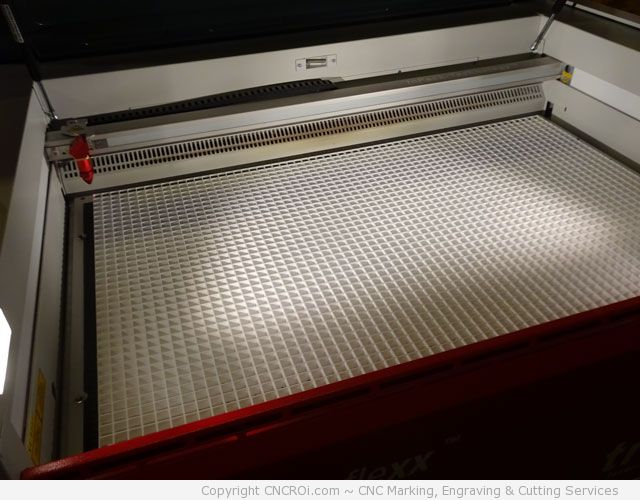 plastic grid table