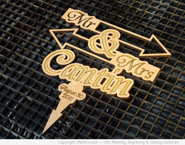 custom wedding cake toppers